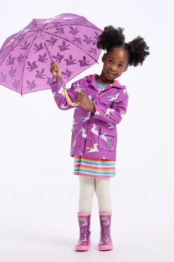 Hatley Purple Pretty Pegasus Colour Changing Raincoat 8 Hatley Purple Pretty Pegasus Colour Changing Raincoat -Fashion Cutting Edge 474947s3
