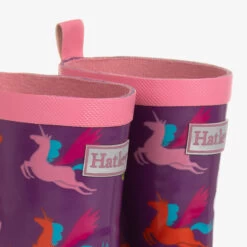 Hatley Girls Purple Pretty Pegasus Rain Boots & Socks -Fashion Cutting Edge hatley girls purple pretty pegasus rain boots socks 525003 316cfc5913c6981ee30f8074f240ec2b06c9fd84